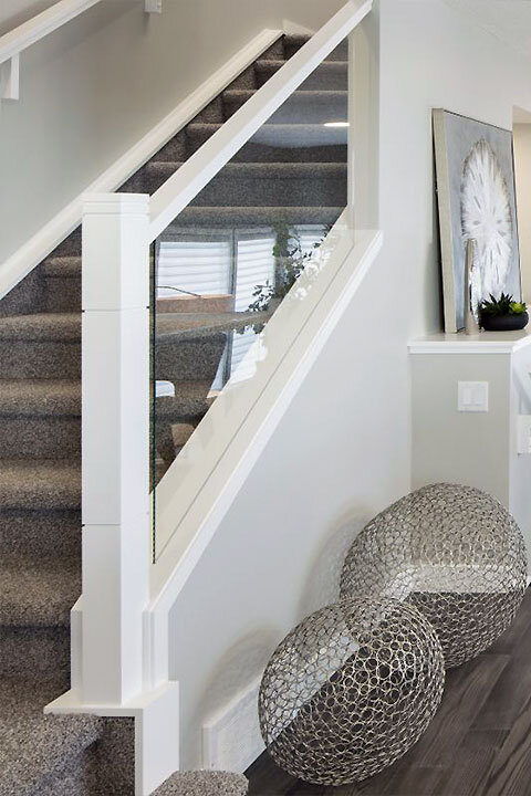 Legacy Split Level | Glass Railing