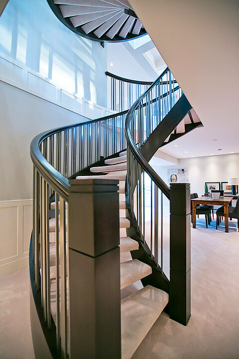 Grouped Spindle Curved Stairs | Open Riser